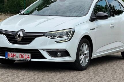 Renault Megane 138.000 km 8.450 &euro; Hamm 59077