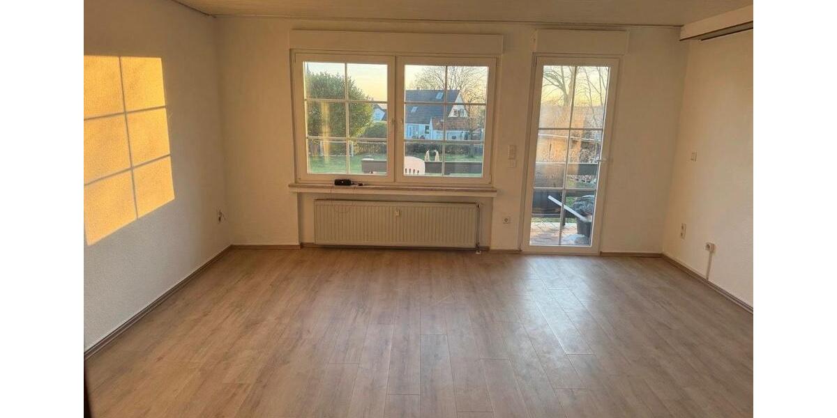 Erdgeschoßwohnung Fröndenberg (Ruhr) - 2.5 Zimmer, 64 m&sup2;, 890&euro; | Angebot:26534183