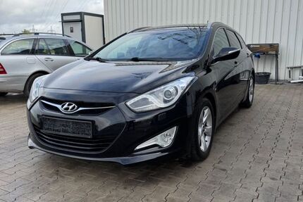 Hyundai i40 204.000 km 6.000 € Unna 59423