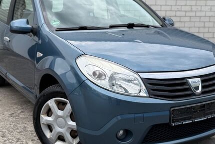 Dacia Sandero 193.000 km 1.990 &euro; Beckum 59269