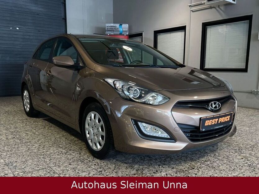 i30