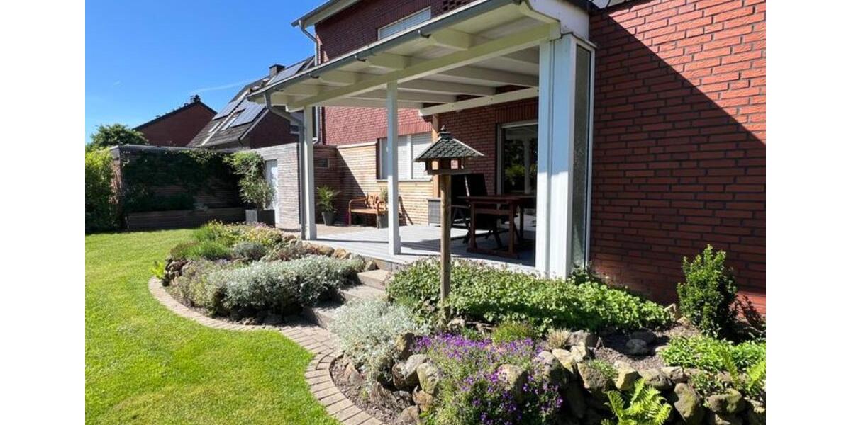 Dreifamilienhaus 582,10 € jähricher Erbpachtzins!! 10 zimmer