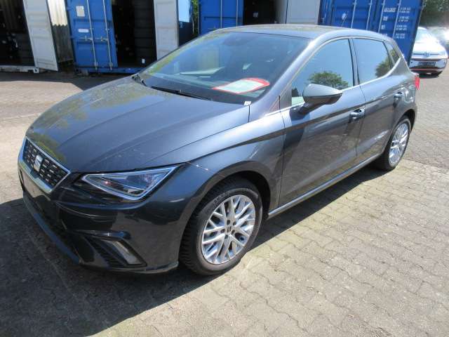 Ibiza Xcellence 1.0 TSI leichter Seitenschaden NAV