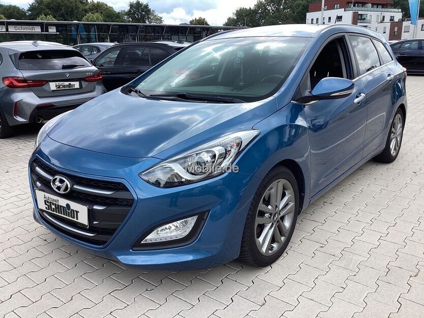 i30