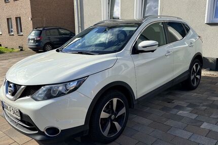 Nissan Qashqai 108.000 km 12.200 € Hamm 59073