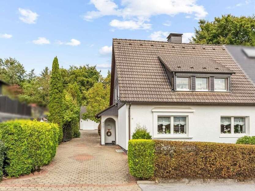 Haus zum Kaufen in Iserlohn 390.000 € 140 m² 5 zimmer