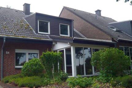 gepflegte Doppelhaushälfte mit großer Terrasse und schönem Garten - perfekt für eine größere Familie 7 zimmer