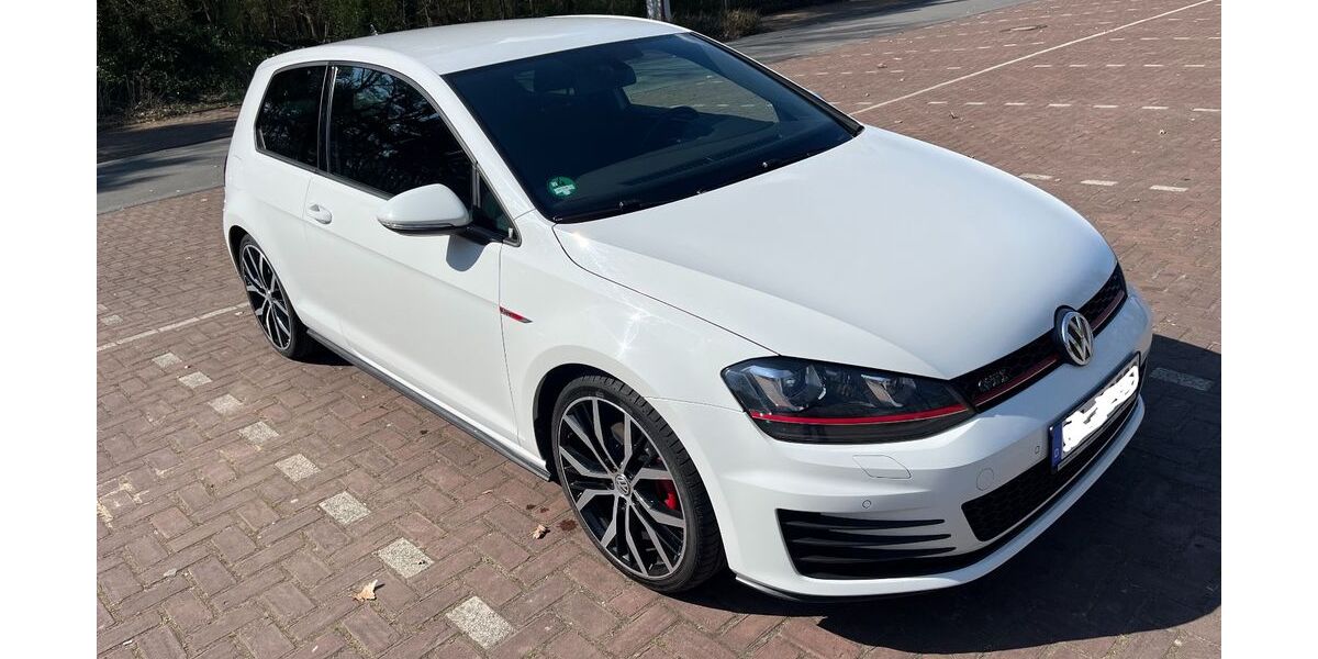 VW Golf 104.000 km 14.900 € Drensteinfurt 48317