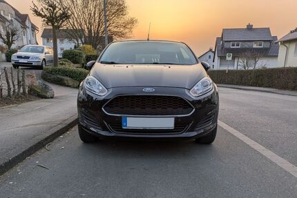 Ford Fiesta 124.000 km 4.850 &euro; Menden 58706