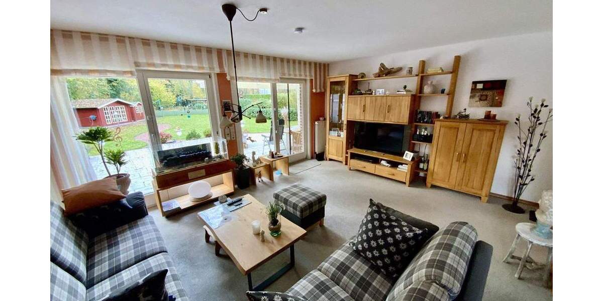 Werne- Am Stadtsee: attraktives Zweifamilienhaus in Fertigbauweise auf traumhaftem Grundstück 6 zimmer