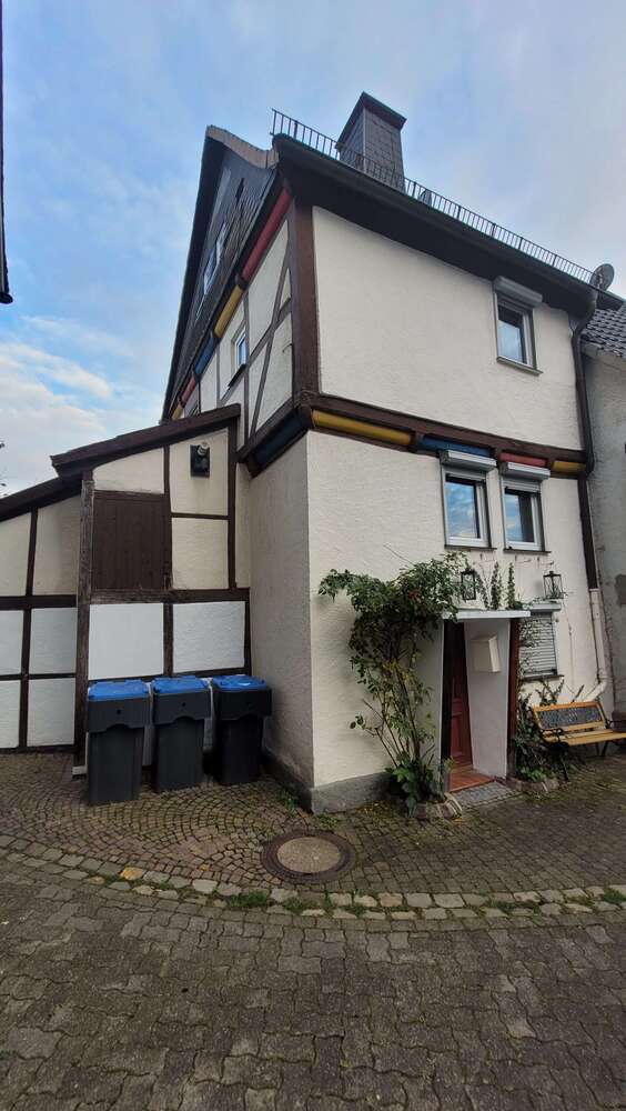 Haus zum Kaufen in Arnsberg 135.000 € 70 m²