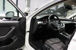 VW Passat 1.6 TDI Comfortline WHITE / MASSAGE+SHZ 176.000 km 9.999 &euro; Hamm 59077