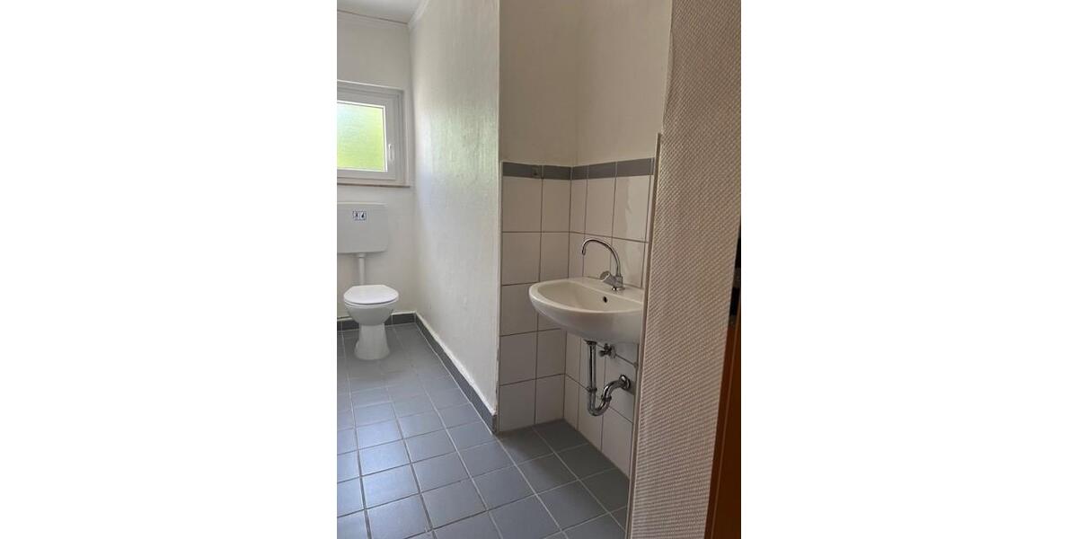 Erdgeschoßwohnung Arnsberg Rusch - 4 Zimmer, 115 m&sup2;, 879&euro; | Angebot:25131701