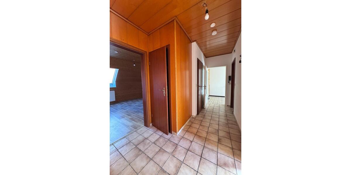 Dachgeschoßwohnung Lippetal - 2 Zimmer, 73 m&sup2;, 690&euro; | Angebot:25416039