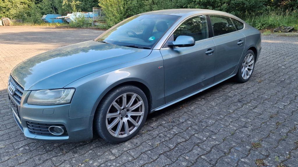 Audi A5 243.000 km 3.900 &euro; Möhnesee 59519