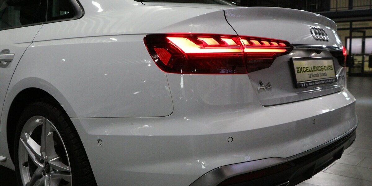 Audi A4 LIMOUSINE 40 TDI S-LINE / MATRIX-LED / 109.000 km 28.111 &euro; Hamm 59077