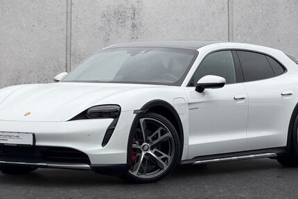 Porsche Taycan 17.022 km 79.850 € Holzwickede 59439