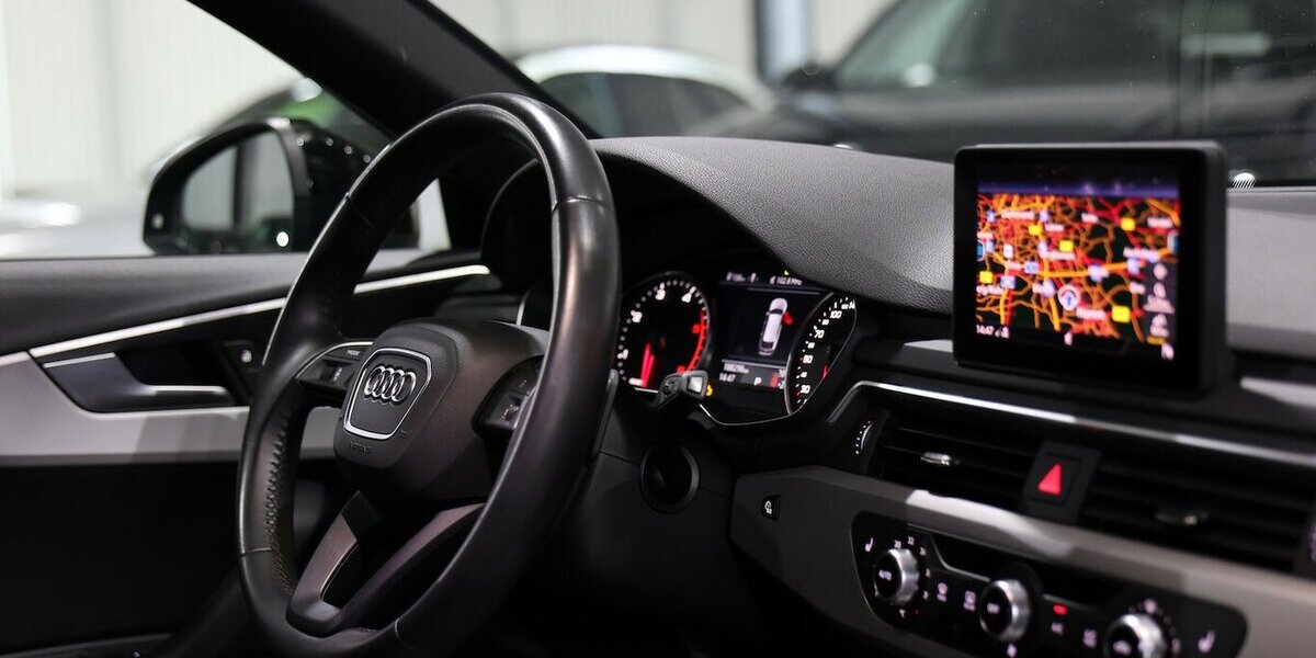 Audi A4 Avant 30 TDI BUSINESS NAVI,XENON,DRIVE-SELECT 188.000 km 13.994 &euro; Hamm 59077