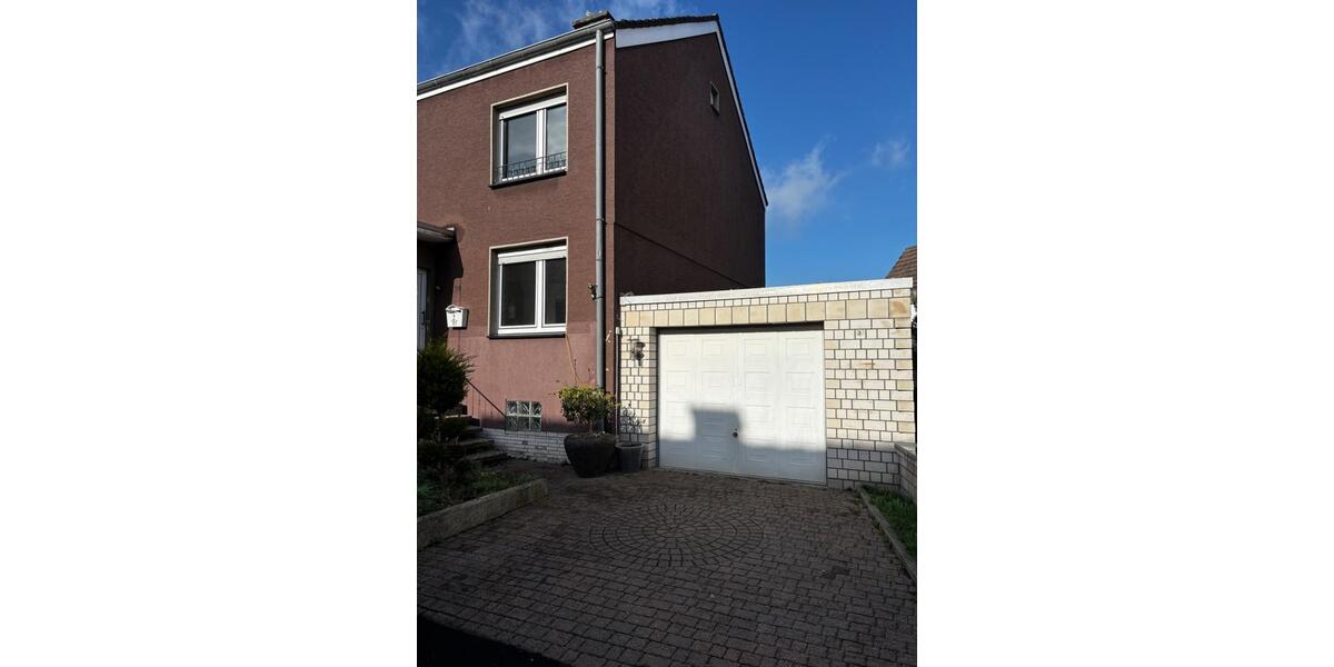 Reihenhaus Ahlen Dolberg - 4 Zimmer, 140 m&sup2;, 1.250&euro; | Angebot:25647272