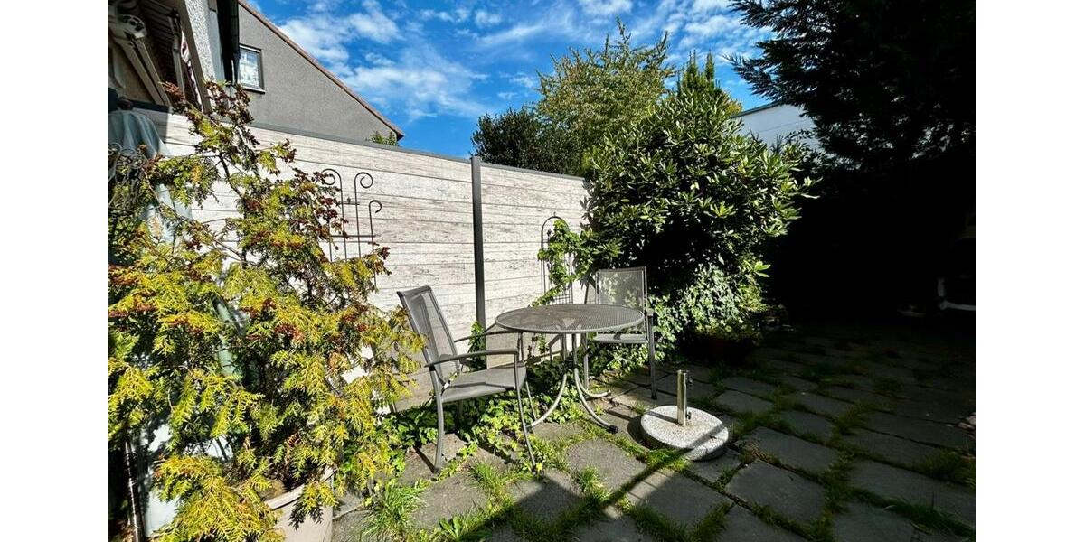 Reihenhaus Dortmund Brackel - 3 Zimmer, 83 m&sup2;, 1.200&euro; | Angebot:25070460