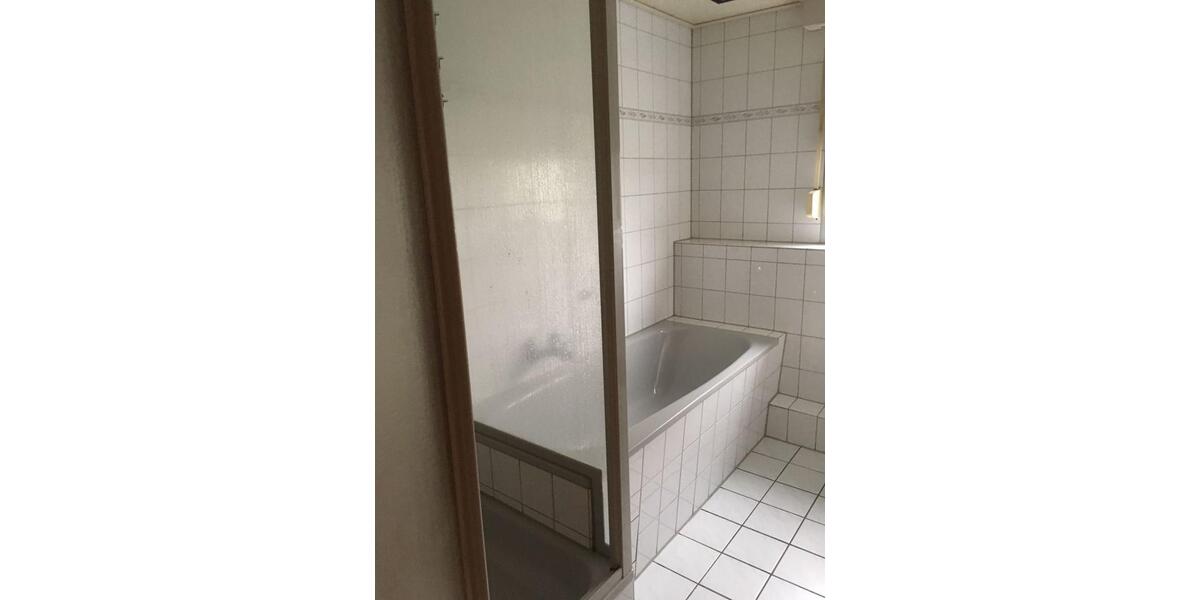Dachgeschoßwohnung Bergkamen - 3 Zimmer, 78 m&sup2;, 507&euro; | Angebot:26180527