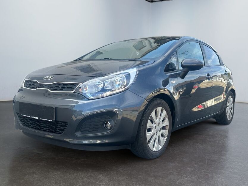Kia Rio 175.000 km 2.990 € Schwerte 58239