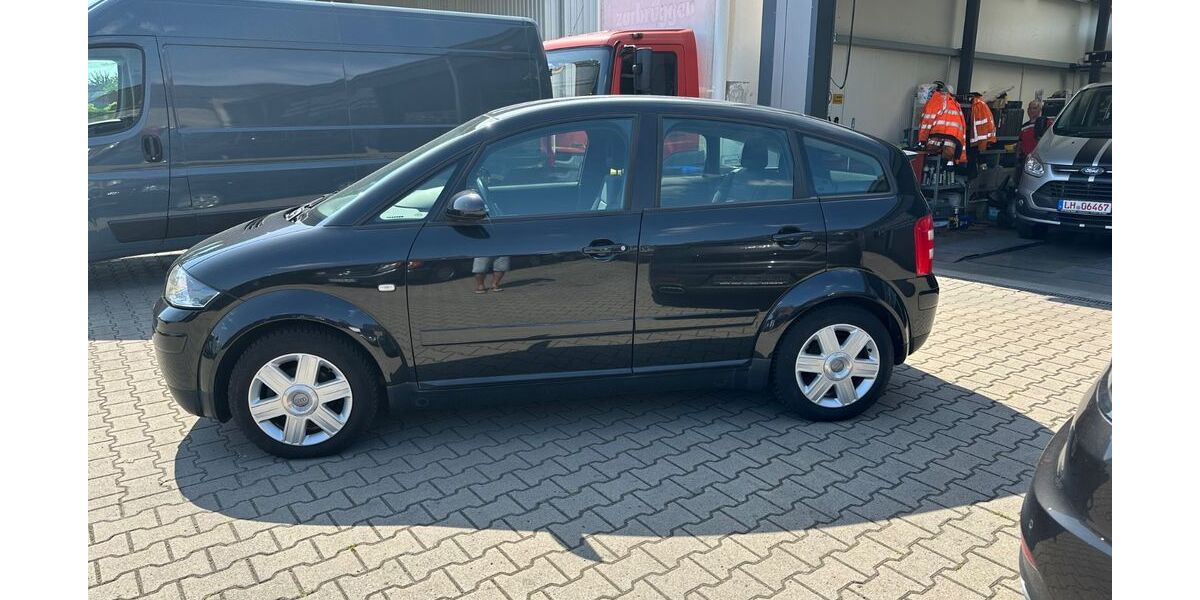 Audi A2 71.546 km 4.999 &euro; Lüdinghausen 59348