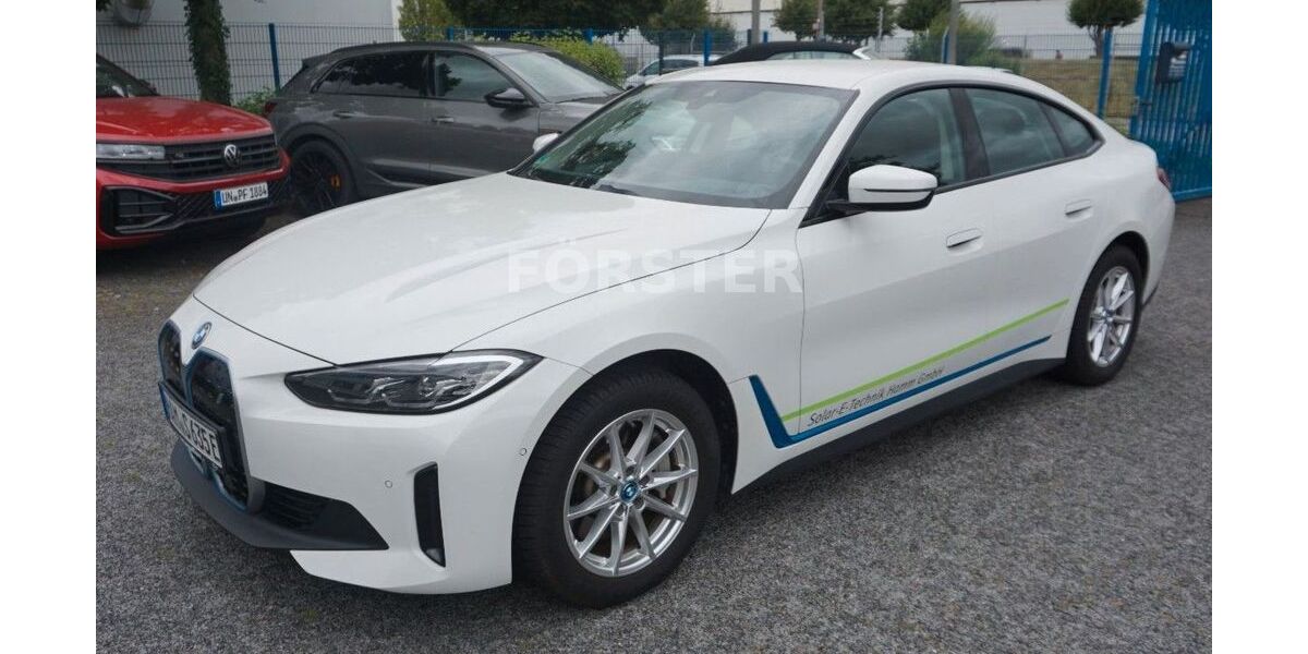 BMW i4 55.000 km 31.980 &euro; Bönen 59199