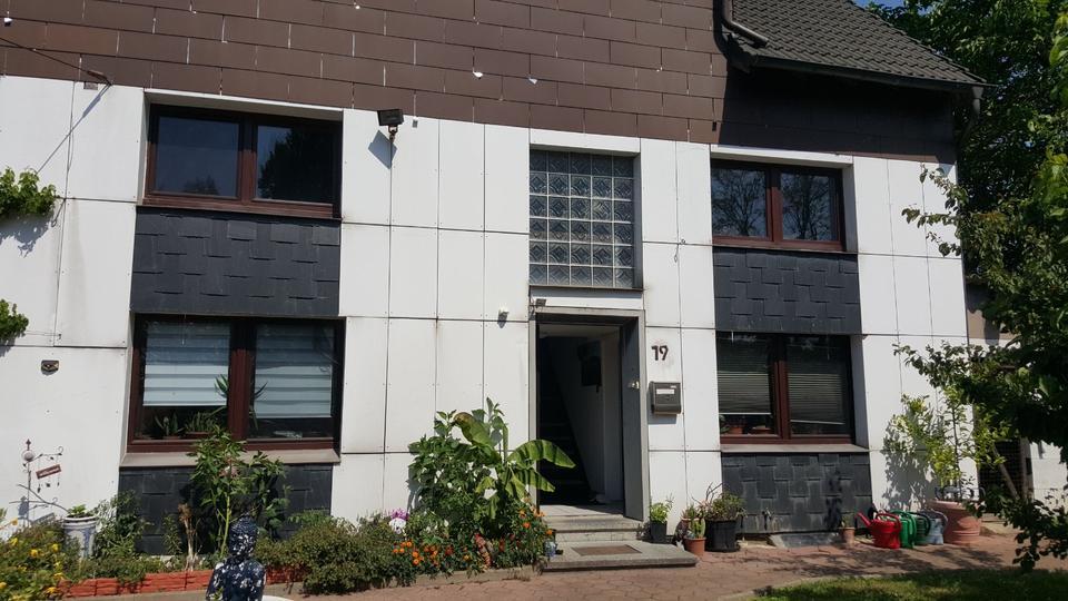 2 Zimmer frei zur Gründung einer WG zimmer