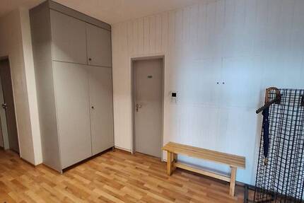 Ffm.-Griesheim: Büro-Gewerbefläche ca. 250 m² - Flughafen und Messe schnell erreichbar