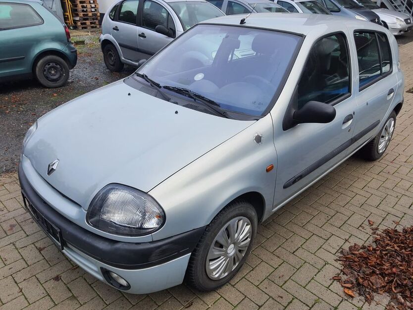 Renault Clio 128.000 km 1.499 € Ascheberg 59387