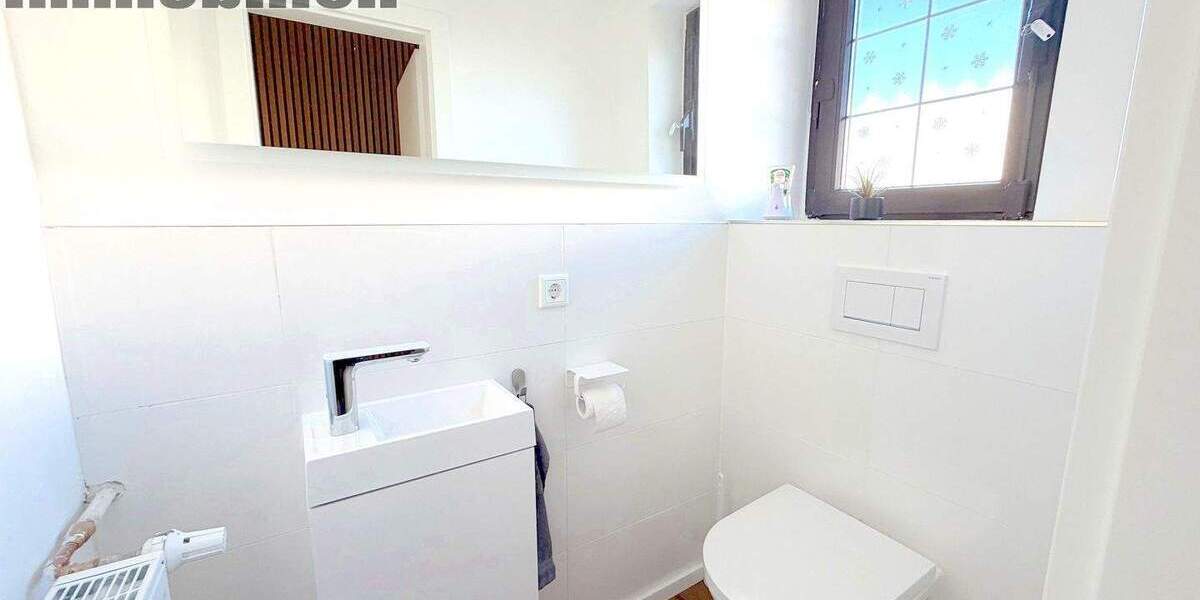 Reihenmittelhaus Holzwickede - 4 Zimmer, 110 m&sup2;, 365.000&euro; | Angebot:24250142