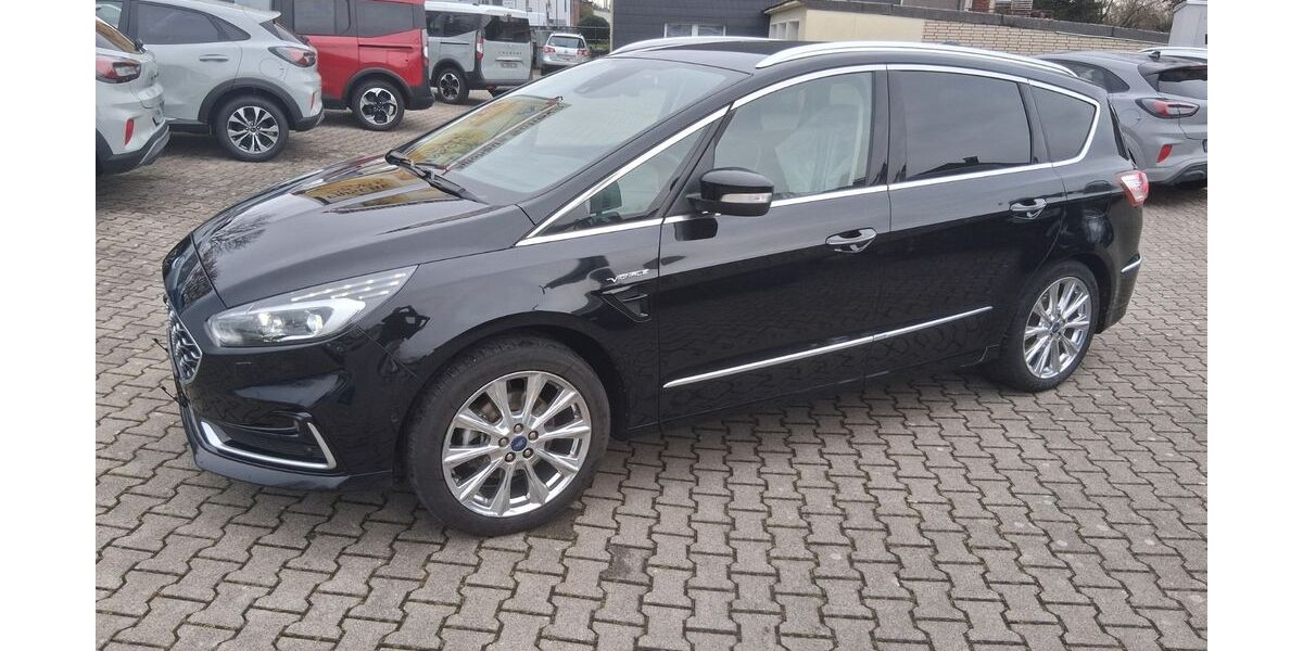 Ford S-Max 52.000 km 32.150 &euro; Kamen 59174