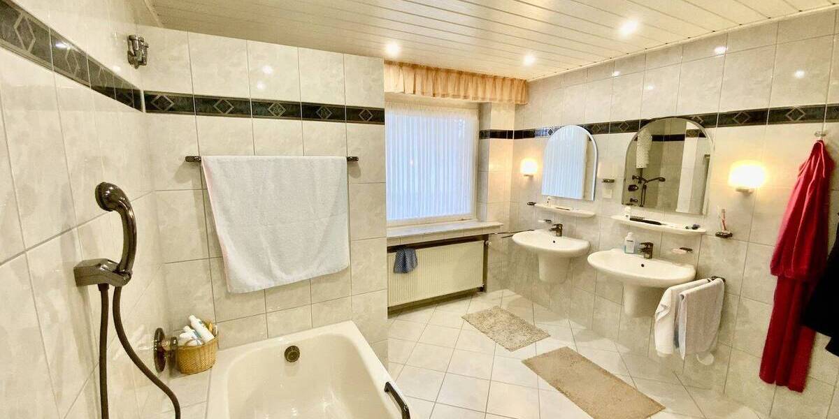 Einfamilienhaus Werne - 8 Zimmer, 196 m&sup2;, 495.000&euro; | Angebot:26389554