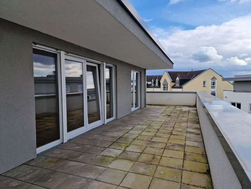 Wohnung zum Mieten in Langen 1.700 € 122.76 m²