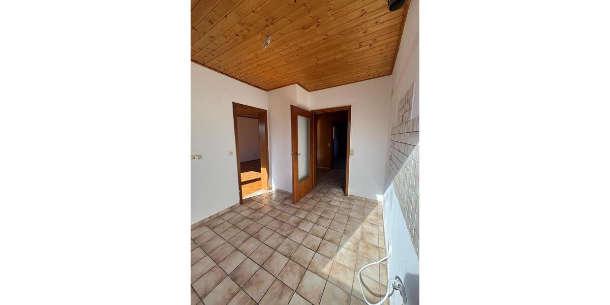 Dachgeschoßwohnung Lippetal - 2 Zimmer, 73 m&sup2;, 690&euro; | Angebot:25416039