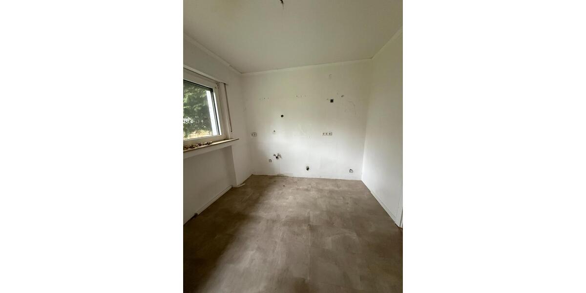 Erdgeschoßwohnung Dortmund Brackel - 3 Zimmer, 110 m&sup2;, 1.650&euro; | Angebot:24420094