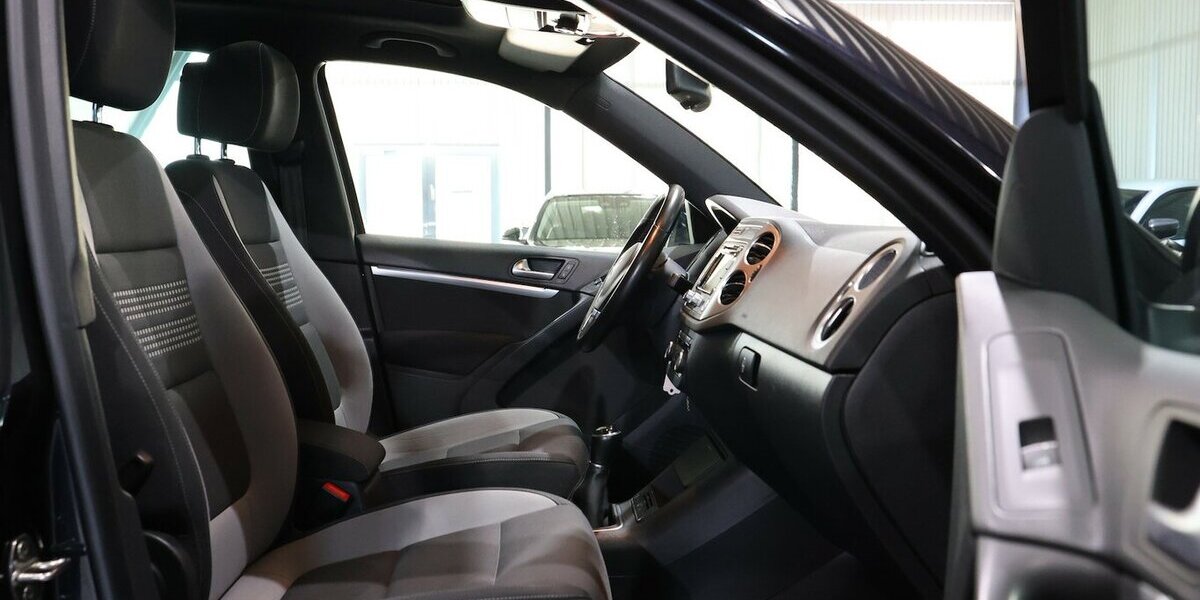 VW Tiguan 2.0 TDI LIFE-PLUS 1.HAND, PANORAMA, XENON 90.000 km 13.777 &euro; Hamm 59077