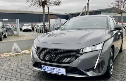 Peugeot 308 8.757 km 24.500 € Kamen 59174