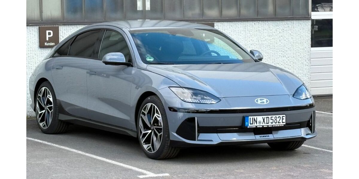 Hyundai IONIQ 6 5.001 km 48.950 € Selm-Bork 59379