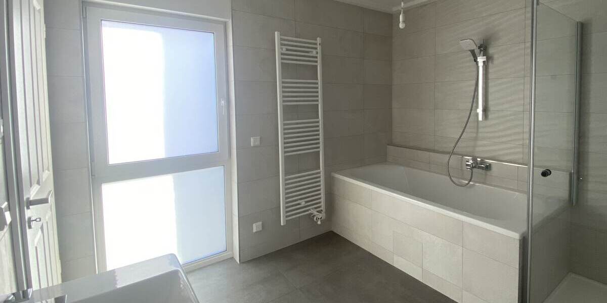 Sofort beziehbar! Die letzte Einheit für die Eigennutzung. Exklusives nachhaltiges Reihenmittelhaus in Neubeckum - Reihenmittelhaus Beckum | Angebot:25306371