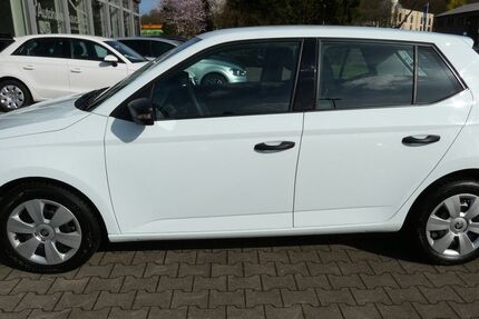 Skoda Fabia 26.000 km 8.000 &euro; Bergkamen 59192