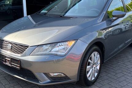 Seat Leon 239.000 km 5.550 &euro; Hamm 59075