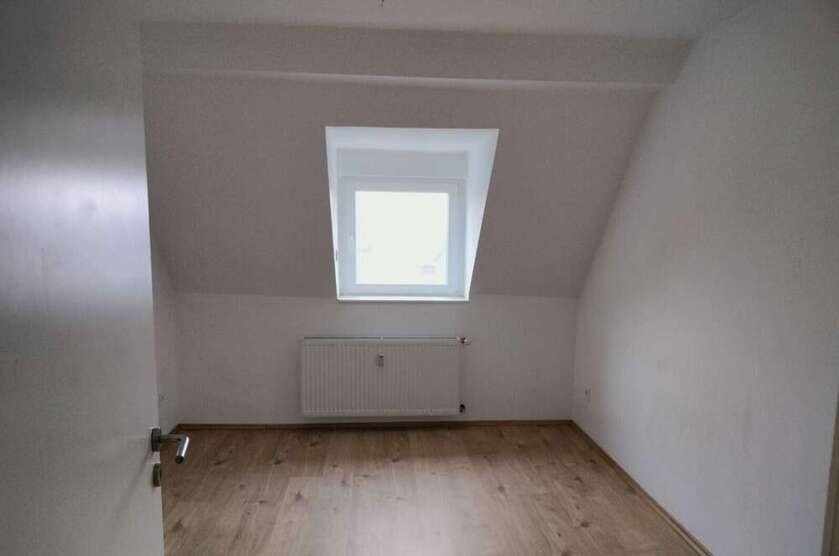 3,5-Zimmer-Dachgeschoßwohnung in HammHerringen – Vermietet und top-modernisiert