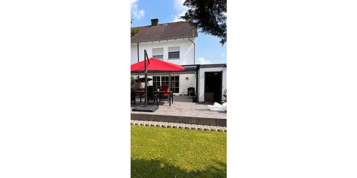 Reihenhaus Lünen - 6 Zimmer, 150 m&sup2;, 490.000&euro; | Angebot:23866148