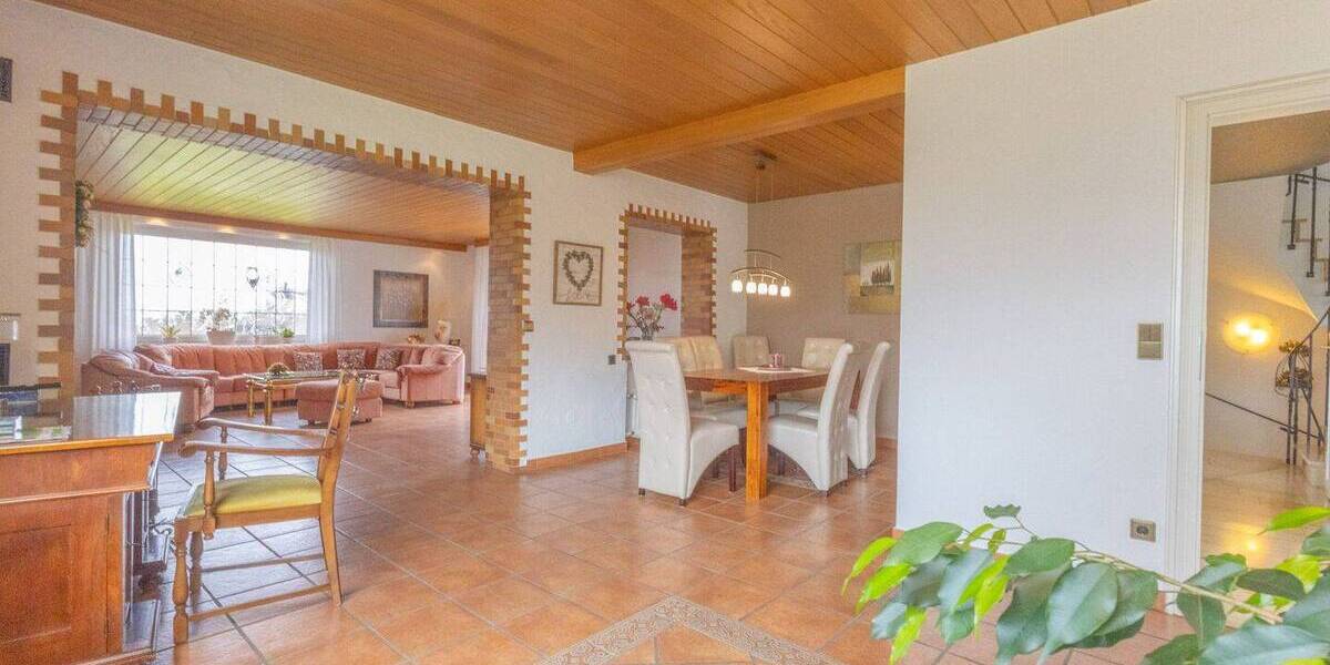 Einfamilienhaus Menden Schwitten - 3 Zimmer, 143 m&sup2;, 259.000&euro; | Angebot:26929092