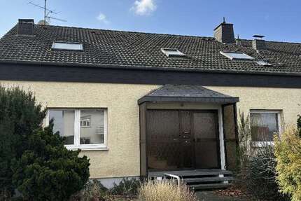 Haus zum Kaufen in Bad Sassendorf 269.000 € 178 m² 5 zimmer