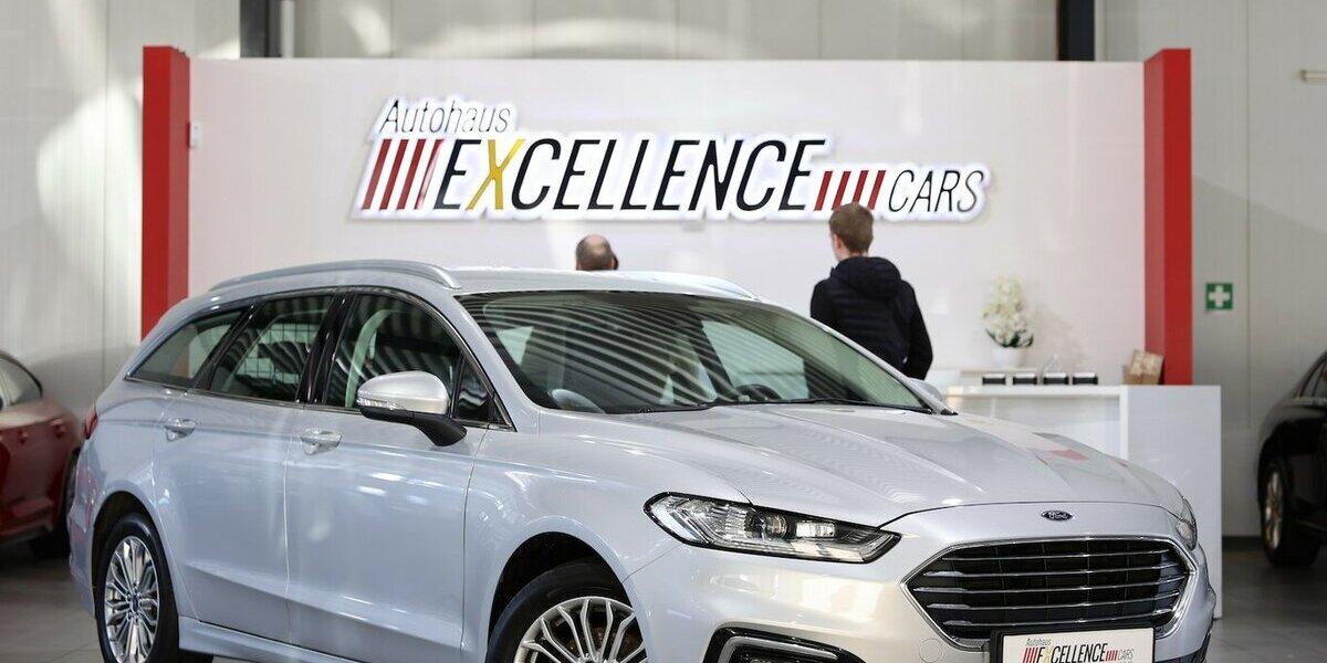 Ford Mondeo TUNIER 2.0 ECOBLUE TITANIUM / LED / AHK 145.000 km 18.111 &euro; Hamm 59077