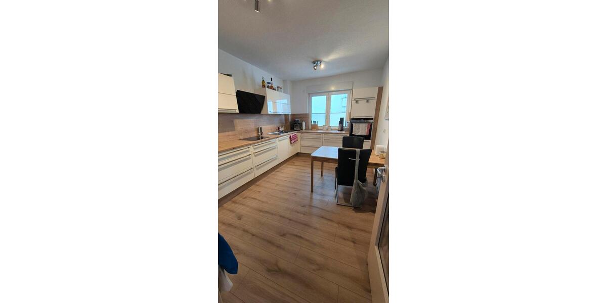 Erdgeschoßwohnung Werl - 4 Zimmer, 135 m&sup2;, 985&euro; | Angebot:26238299