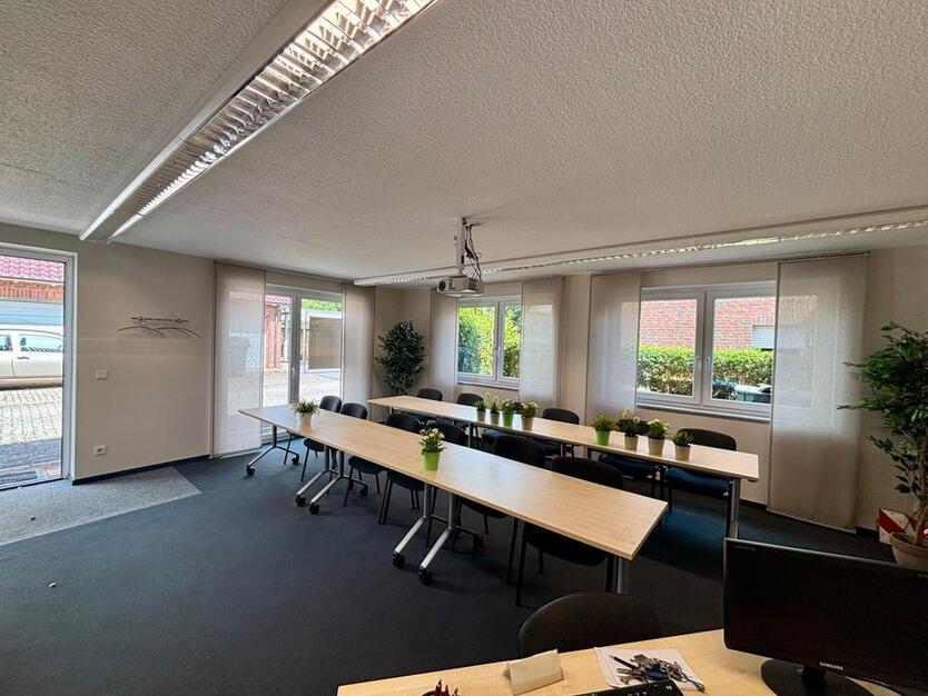 Büro Praxis Atelier Hobbyraum zimmer